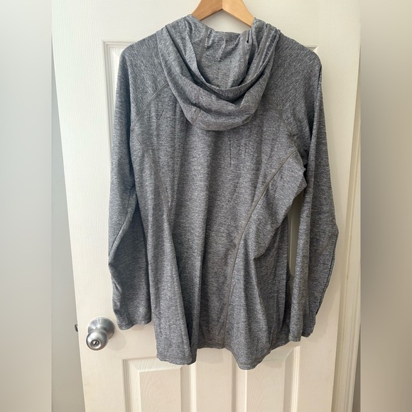 Athleta plus size 1X heathered grey athletic jacket with hood thumb holes - Picture 2 of 10